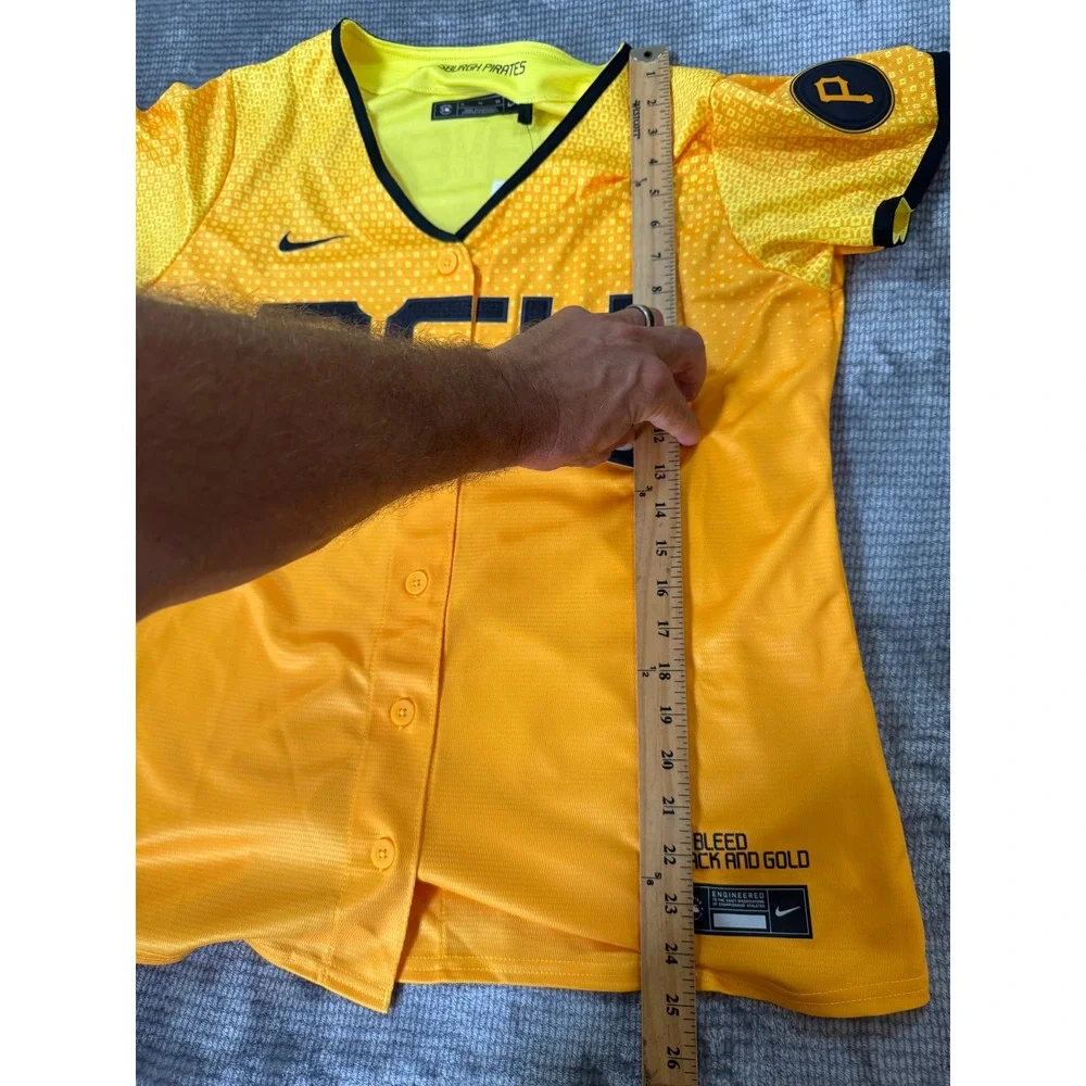 Nike Pittsburgh Pirates City Connect Jersey Womens XL‎ Gold Black Hayes #13